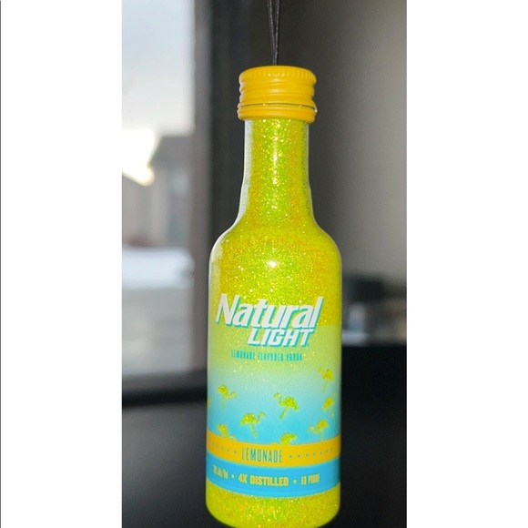 Natural Light Rear View Mirror Decor - Picture 1 of 8